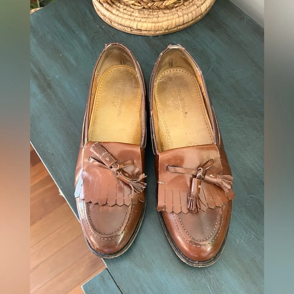 Johnson & Murphy Cellini tassle loafers tan men’s  10.5